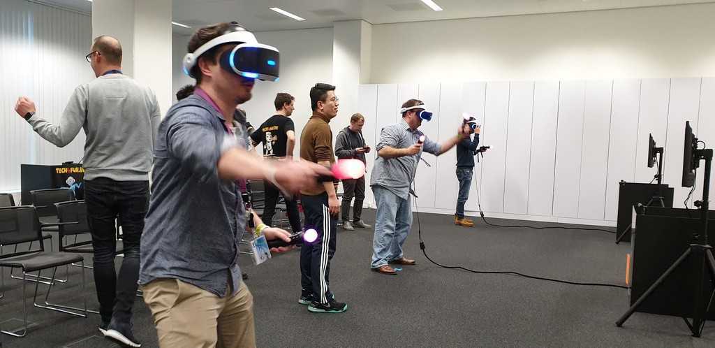 Image Virtual Reality Team Fun | TeambuildingGuide
