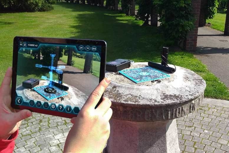 Image Outdoor Escape in Augmented Reality – Elke locatie | TeambuildingGuide