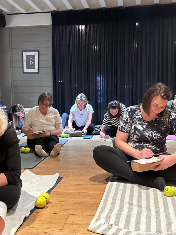 Image Introductie Yoga | TeambuildingGuide